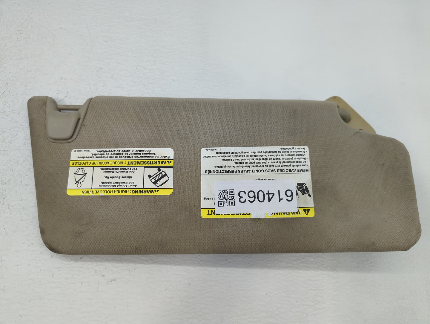 2009-2010 Ford F-150 Sun Visor Shade Replacement Driver Left Mirror Fits Fits 2009 2010 OEM Used Auto Parts - Oemusedautopar