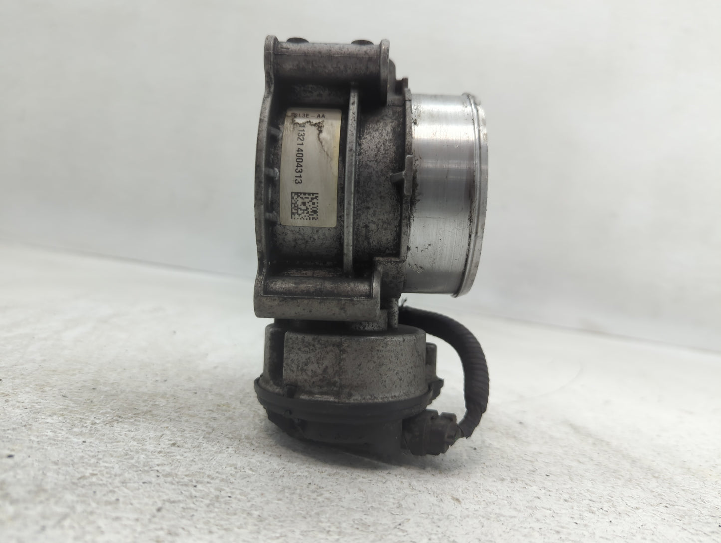 2010 Ford F-150 Throttle Body P/N:8L3E-AA Fits Fits 2011 2012 2013 2014 OEM Used Auto Parts - Oemusedautoparts1.com