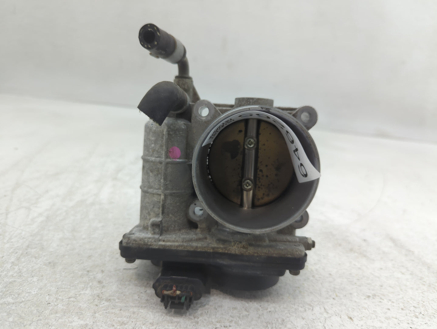 2009-2010 Ford F-150 Throttle Body P/N:526-01 Fits Fits 2009 2010 OEM Used Auto Parts - Oemusedautoparts1.com