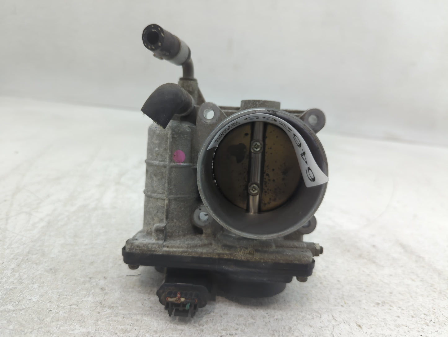 2009-2010 Ford F-150 Throttle Body P/N:526-01 Fits Fits 2009 2010 OEM Used Auto Parts - Oemusedautoparts1.com