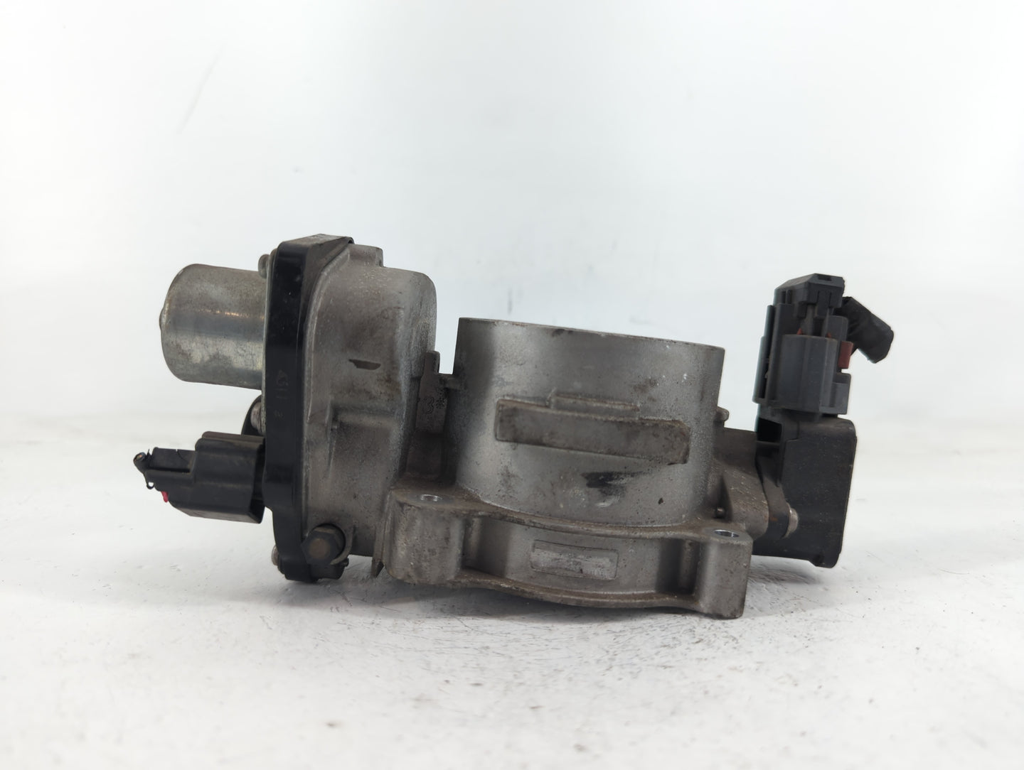 2010 Ford F-150 Throttle Body Fits Fits 2011 2012 2013 2014 OEM Used Auto Parts - Oemusedautoparts1.com
