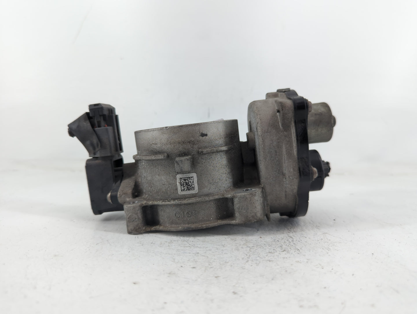 2010 Ford F-150 Throttle Body Fits Fits 2011 2012 2013 2014 OEM Used Auto Parts - Oemusedautoparts1.com