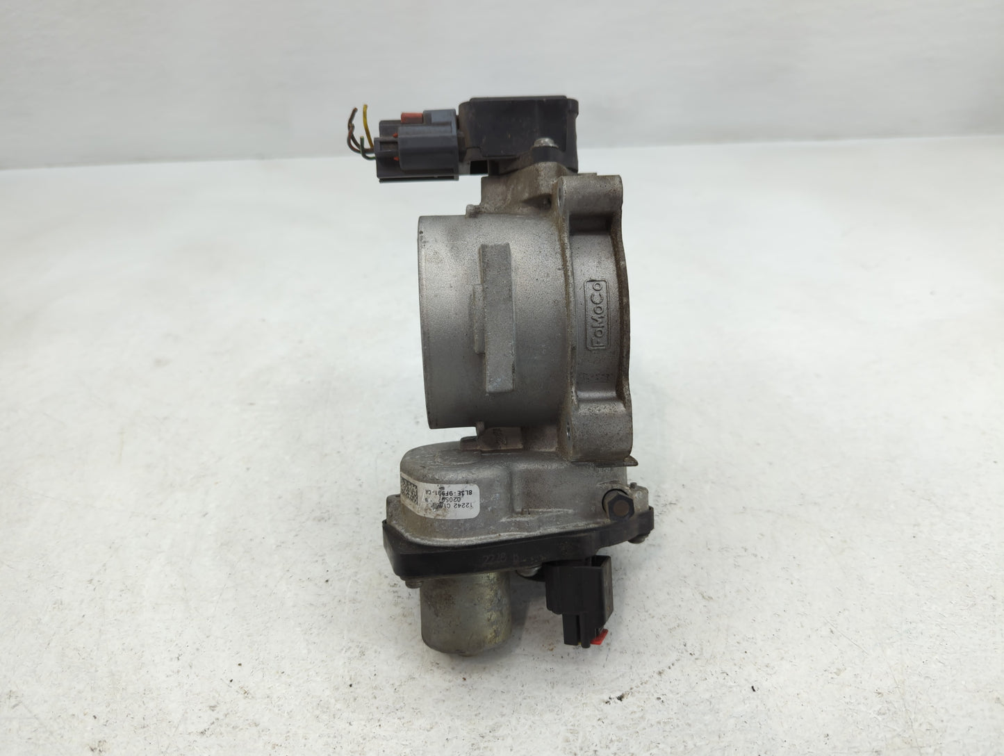 2010 Ford F-150 Throttle Body P/N:AG1E-9E928-AA 8L3E-9F991-CA Fits Fits 2011 2012 2013 2014 OEM Used Auto Parts - Oemusedaut