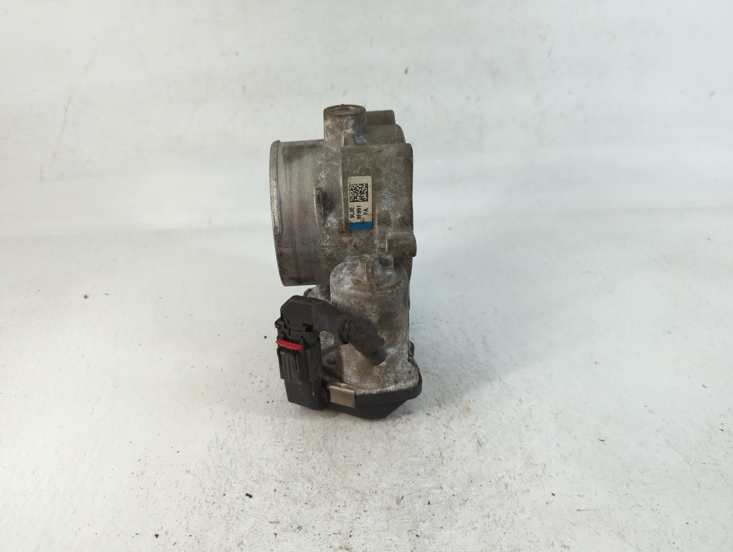 2009-2010 Ford F-150 Throttle Body P/N:9L3E-9F991-FA Fits Fits 2009 2010 OEM Used Auto Parts - Oemusedautoparts1.com