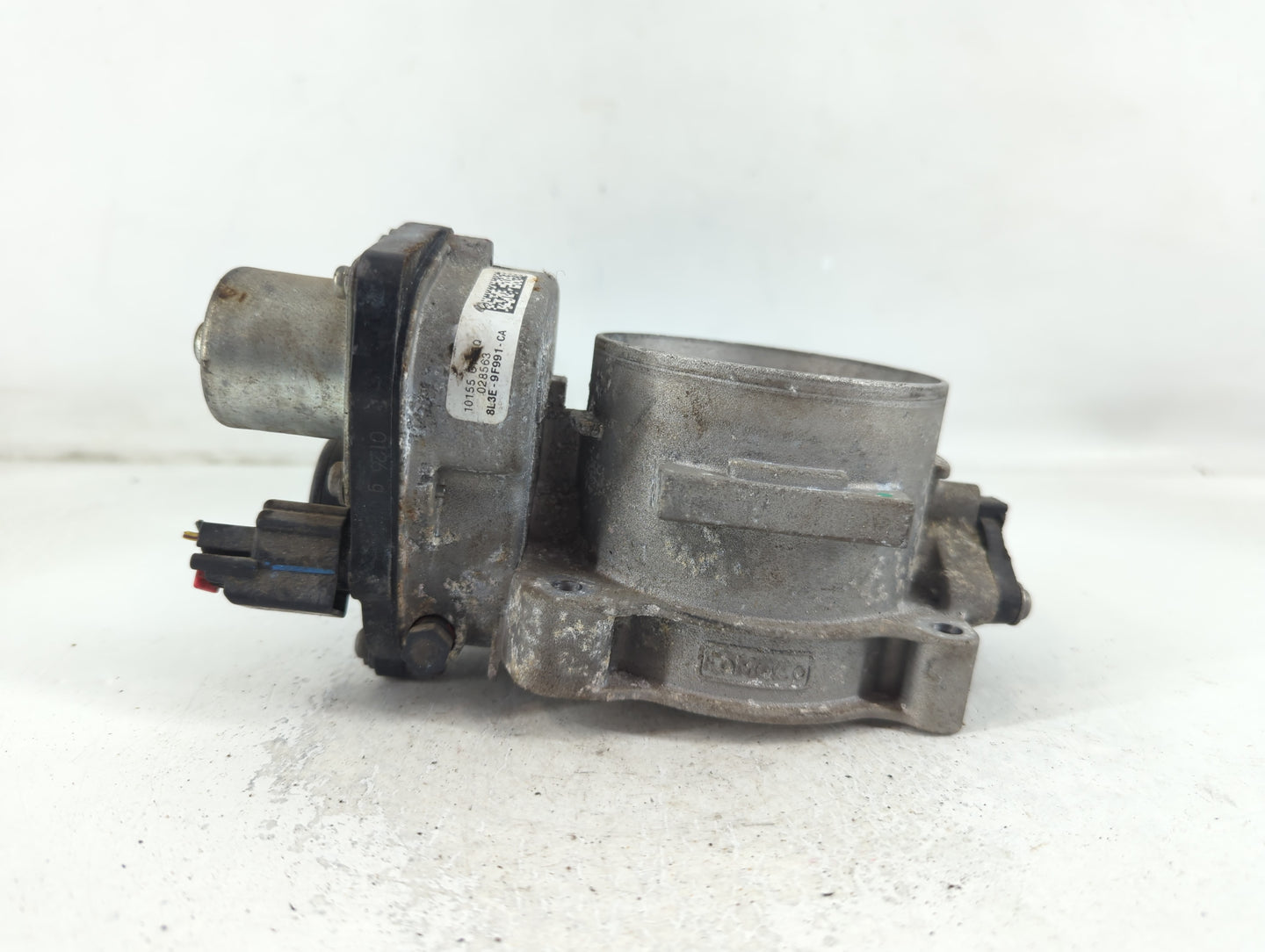 2010 Ford F-150 Throttle Body P/N:8L3E-9F991-CA Fits Fits 2011 2012 2013 2014 OEM Used Auto Parts - Oemusedautoparts1.com