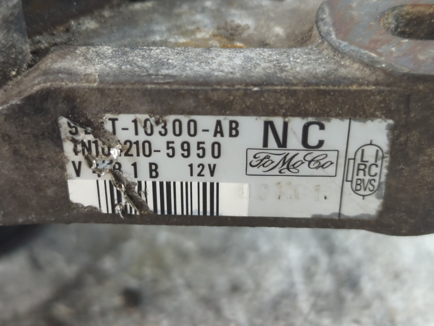 2009-2010 Ford F-150 Alternator Replacement Generator Charging Assembly Engine OEM P/N:9L3T-10300-CB Fits OEM Used Auto Part