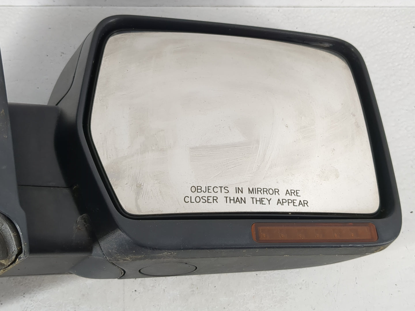 2009-2010 Ford F-150 Passenger Right Side View Manual Door Mirror Black - Oemusedautoparts1.com