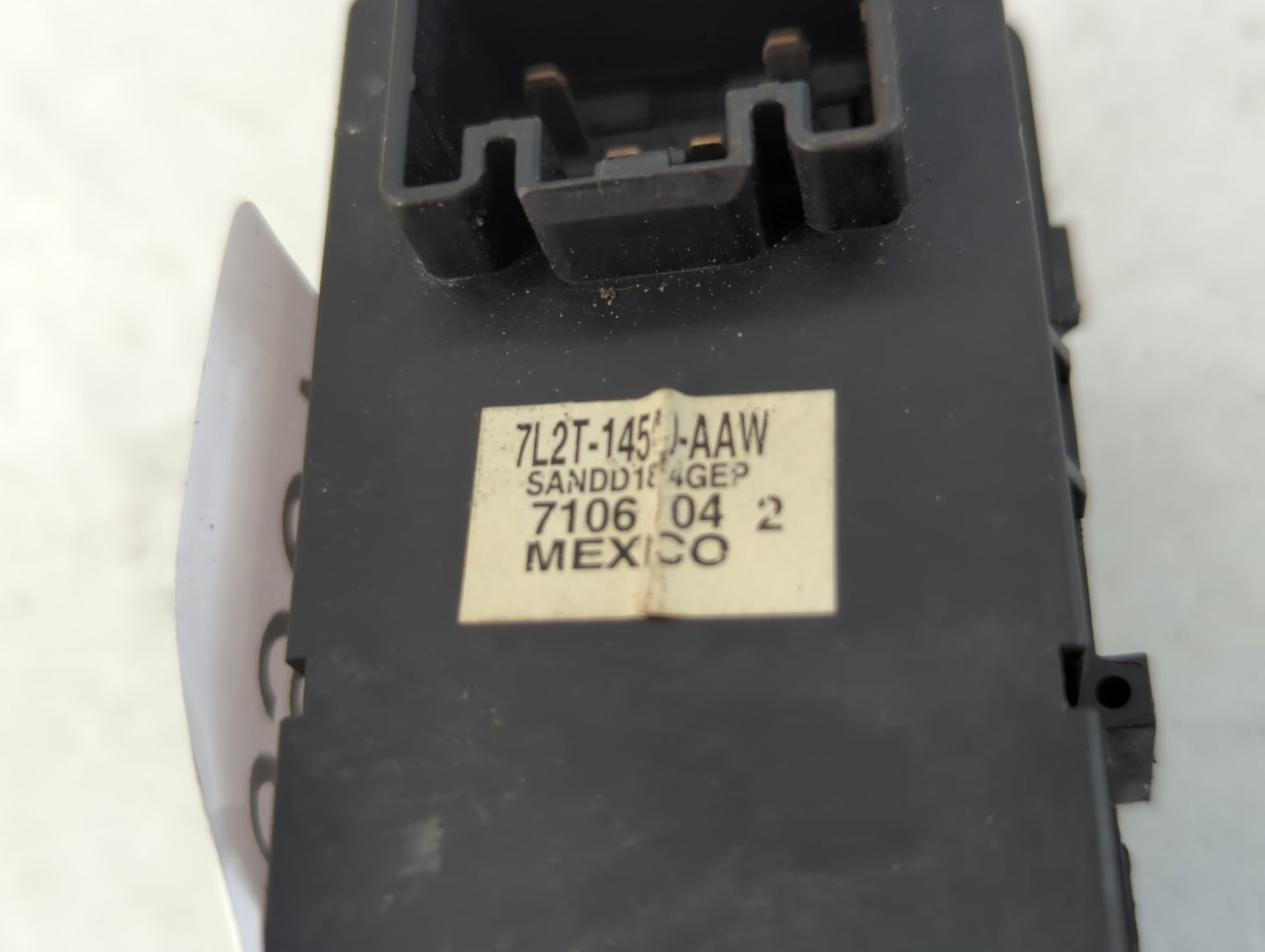 2008-2010 Ford F-250 Master Power Window Switch Replacement Driver Side Left P/N:7L2T-14540-AAW Fits OEM Used Auto Parts - O
