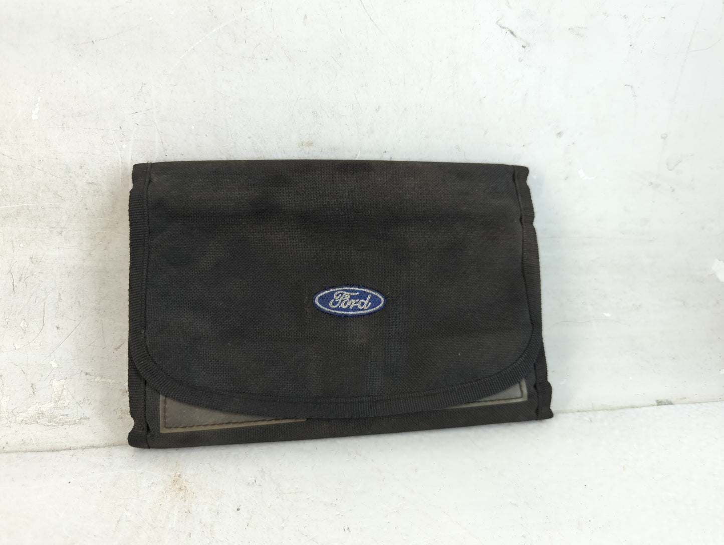 2010 Ford F-250 Super Duty Owners Manual Book Guide P/N:AC3J 19A321 AA OEM Used Auto Parts - Oemusedautoparts1.com