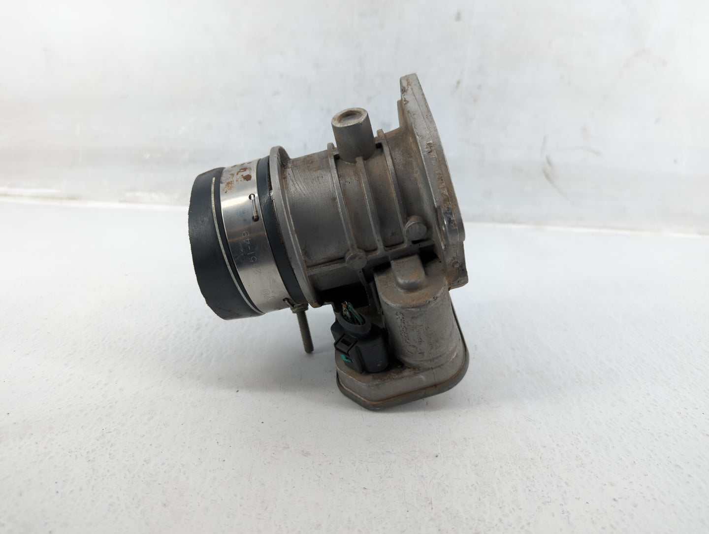 2008-2010 Ford F-250 Super Duty Throttle Body P/N:B09 238 0494 Fits Fits 2008 2009 2010 OEM Used Auto Parts - Oemusedautopar