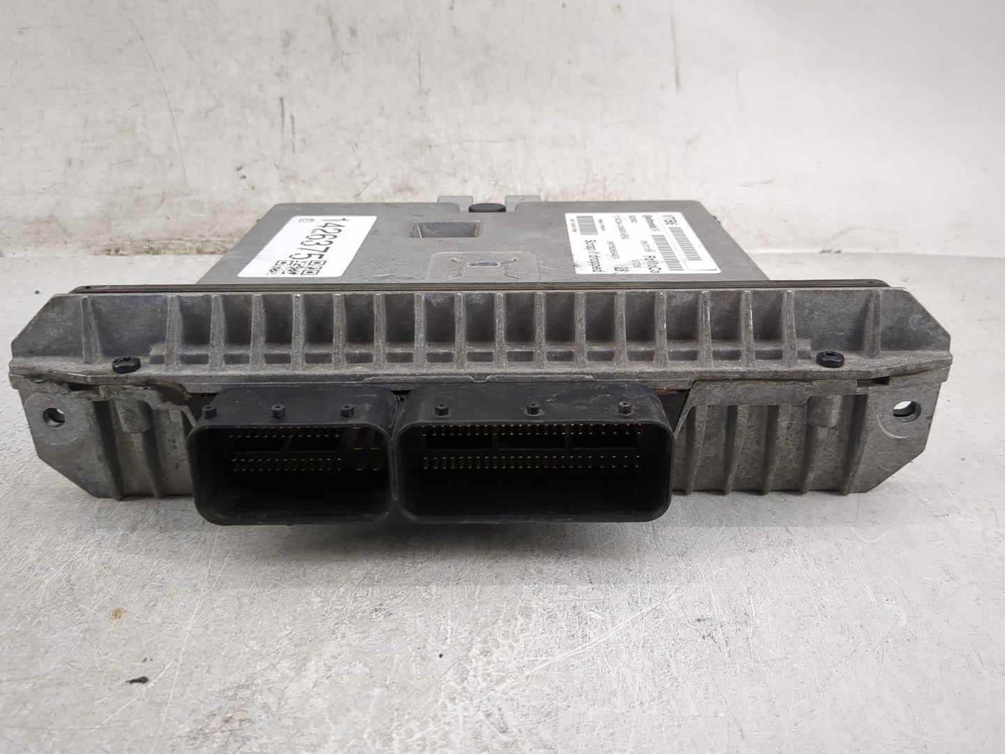 2009-2010 Ford F-350 Super Duty PCM Engine Control Computer ECU ECM PCU OEM P/N:8C3A-12A650-EBG Fits Fits 2009 2010 OEM Used