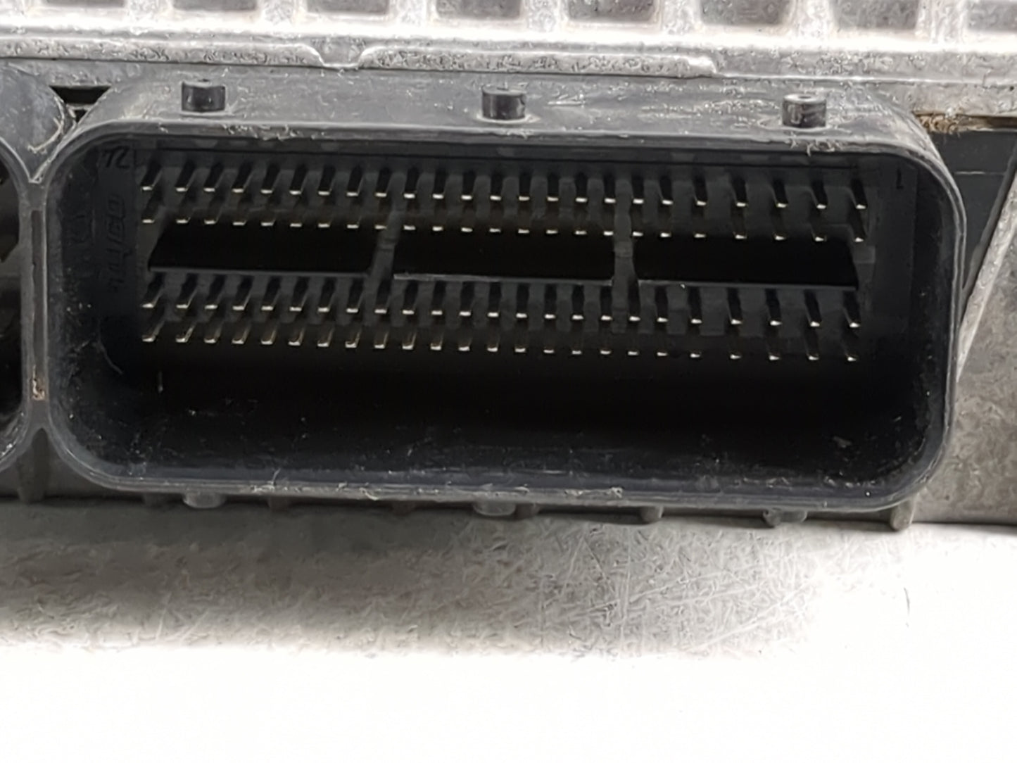 2009-2010 Ford F-350 Super Duty PCM Engine Control Computer ECU ECM PCU OEM P/N:8C3A-12A650-EBG Fits Fits 2009 2010 OEM Used