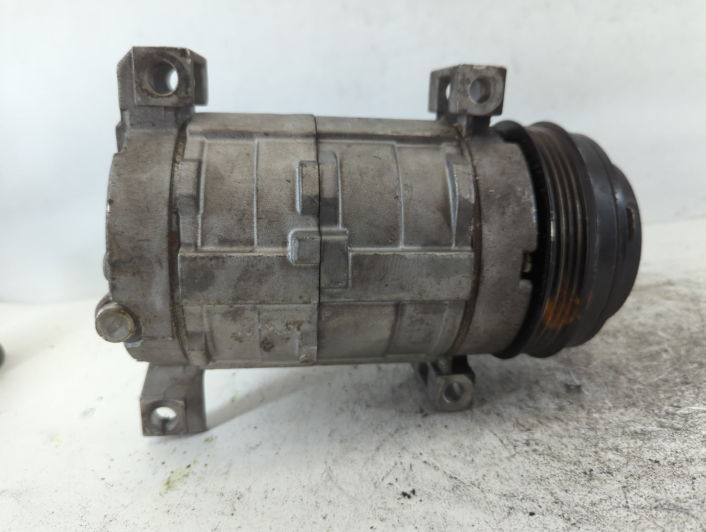 2010 Ford F-450 Super Duty Air Conditioning A/c Ac Compressor Oem - Oemusedautoparts1.com