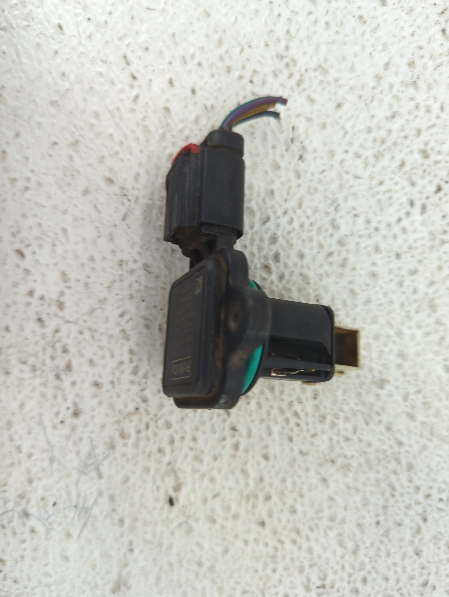Ford F250sd Mass Air Flow Meter Maf 1487787 - Oemusedautoparts1.com