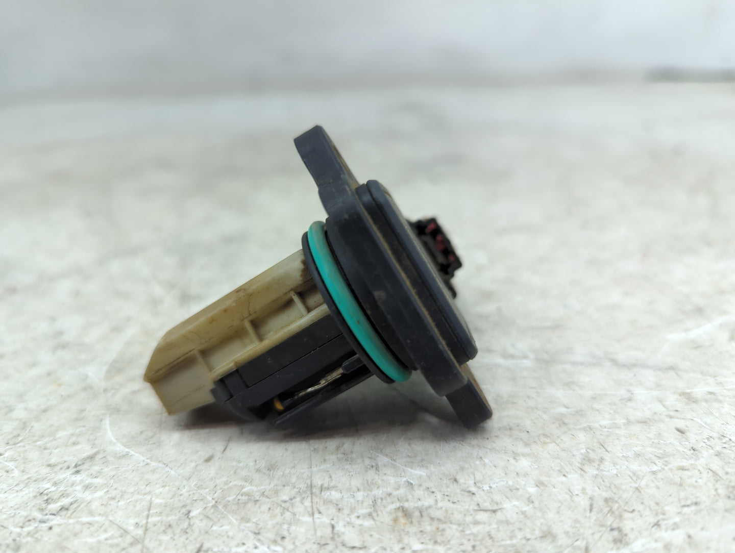 Ford F350sd Mass Air Flow Meter Maf 1489883 - Oemusedautoparts1.com