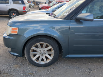 compare product 2009-2019 Ford Flex Driver Fender 1197179