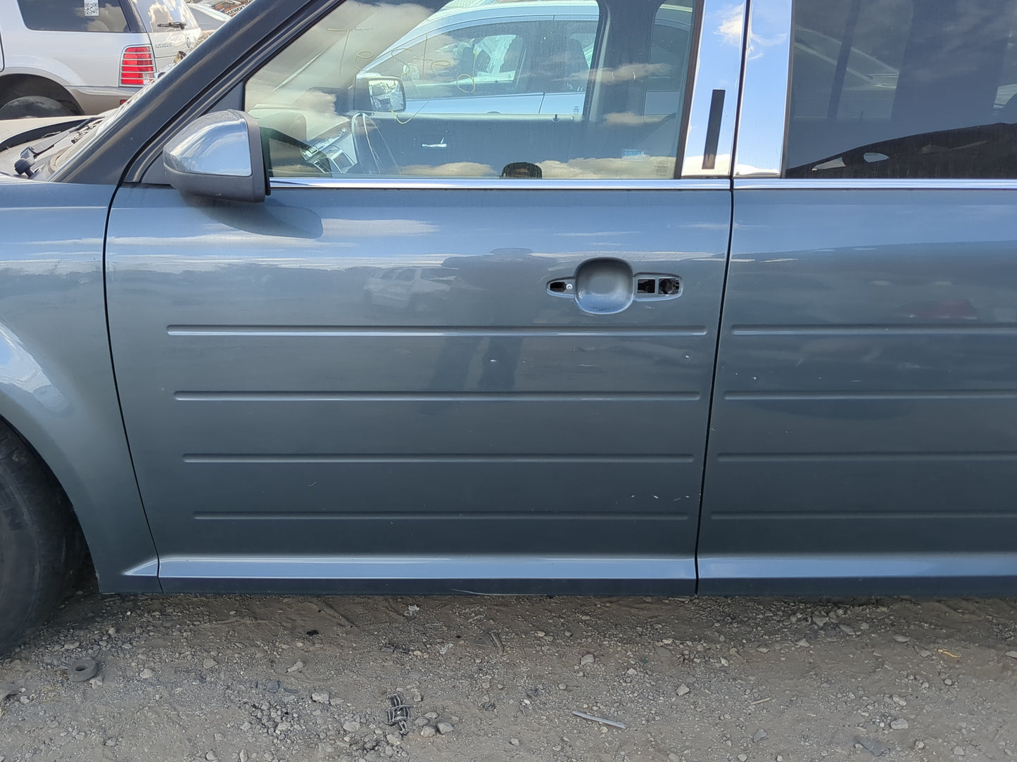 2009-2019 Ford Flex Driver Front Door Oem - Oemusedautoparts1.com