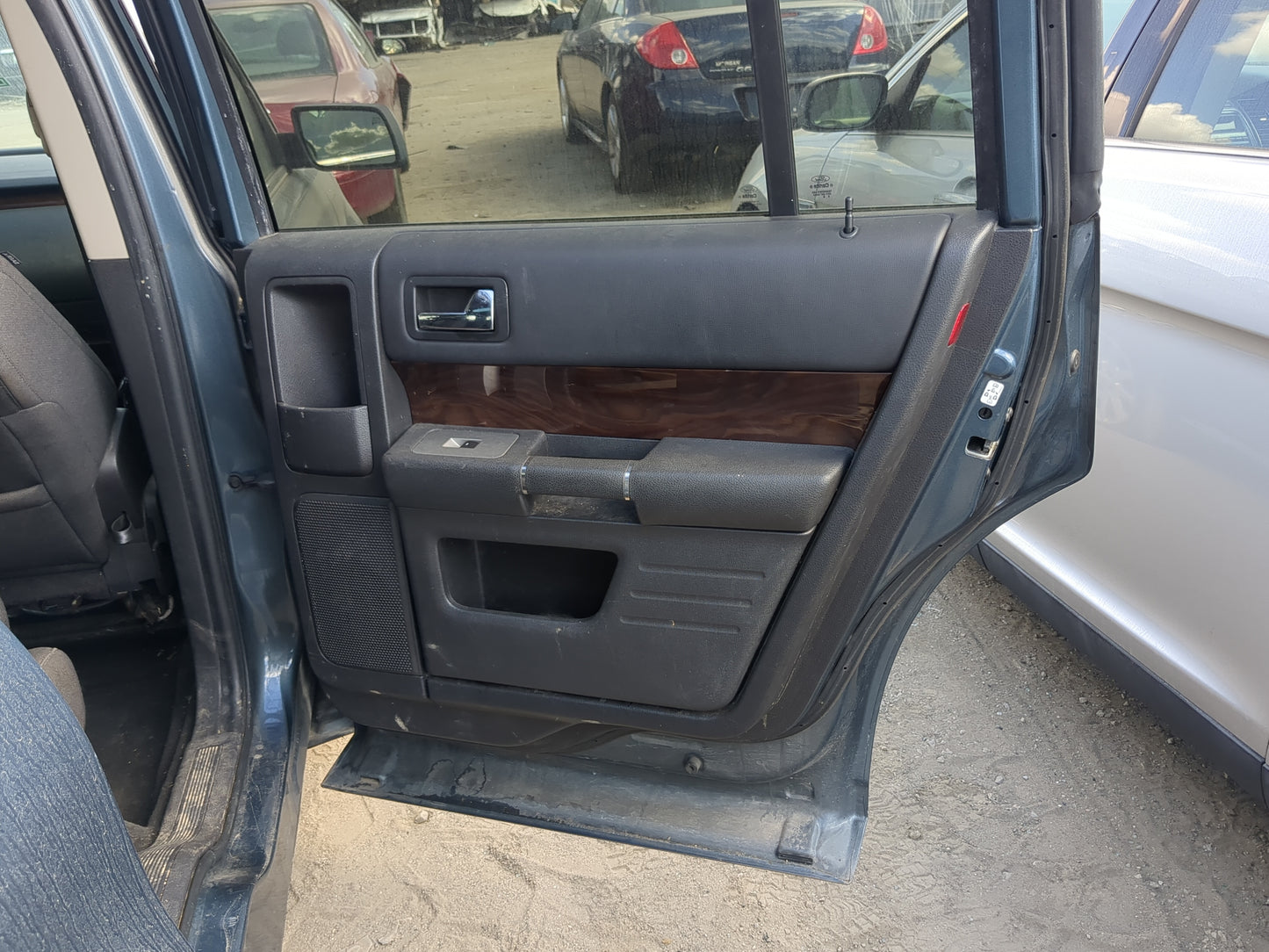 2009-2019 Ford Flex Passenger Rear Door Oem 1197282 - Oemusedautoparts1.com