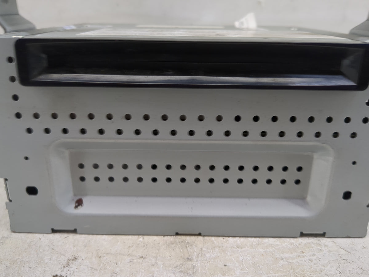 2010 Ford Flex Radio AM FM Cd Player Receiver Replacement P/N:NAU-4204 Fits OEM Used Auto Parts - Oemusedautoparts1.com