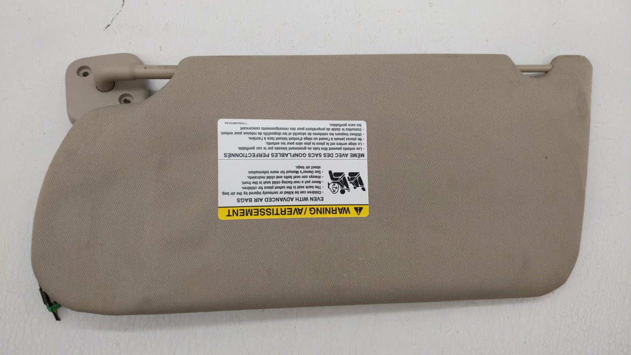 2009-2012 Ford Flex Sun Visor Shade Replacement Passenger Right Mirror Fits Fits 2009 2010 2011 2012 OEM Used Auto Parts - O