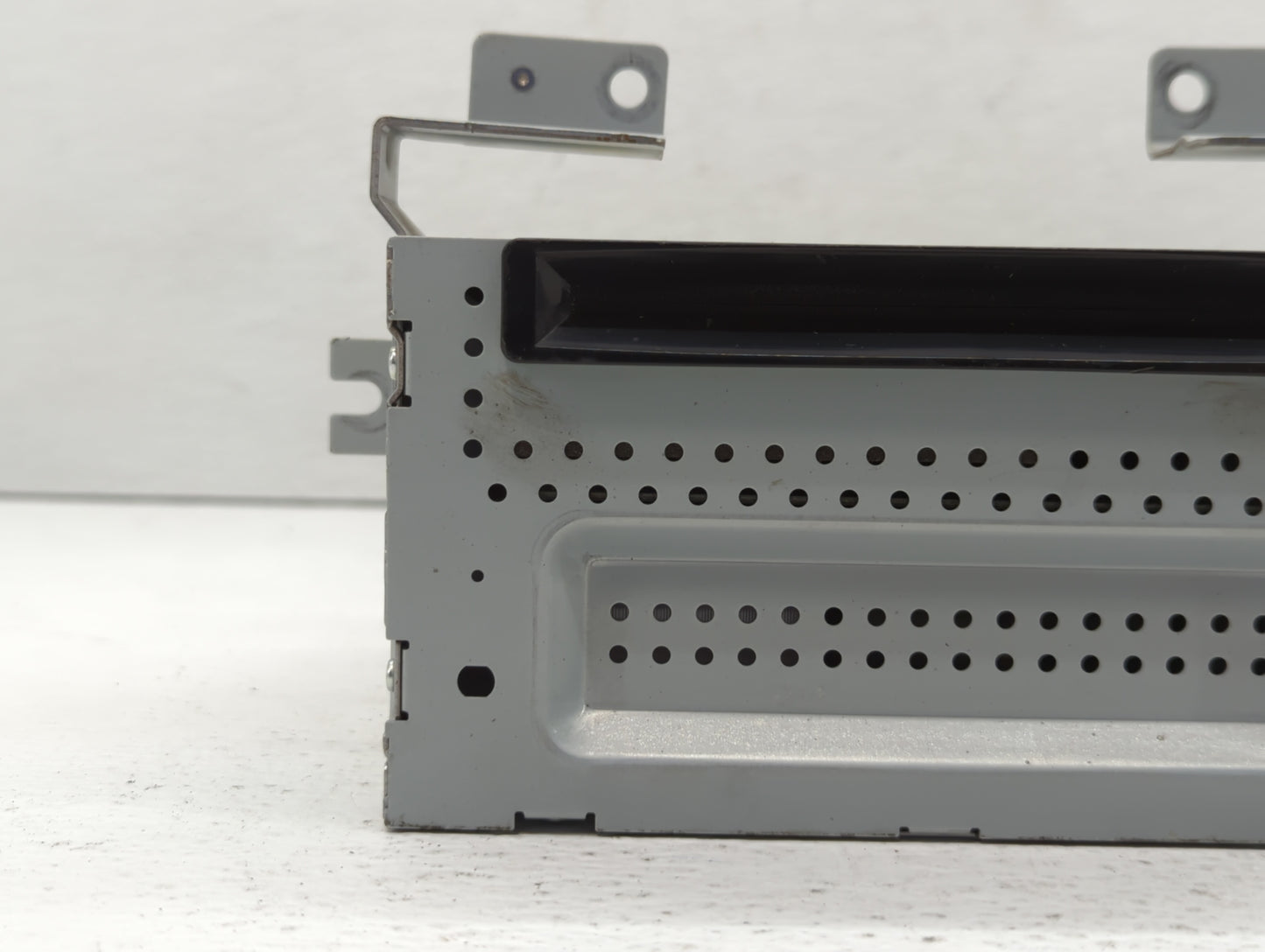 2010 Ford Flex Radio AM FM Cd Player Receiver Replacement P/N:AA8T-19C156-AC NAU-4204 Fits OEM Used Auto Parts - Oemusedauto