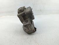 2009-2012 Ford Flex Throttle Body P/N:7T4E-9F991-FB Fits Fits 2007 2008 2009 2010 2011 2012 2013 2014 OEM Used Auto Parts - 