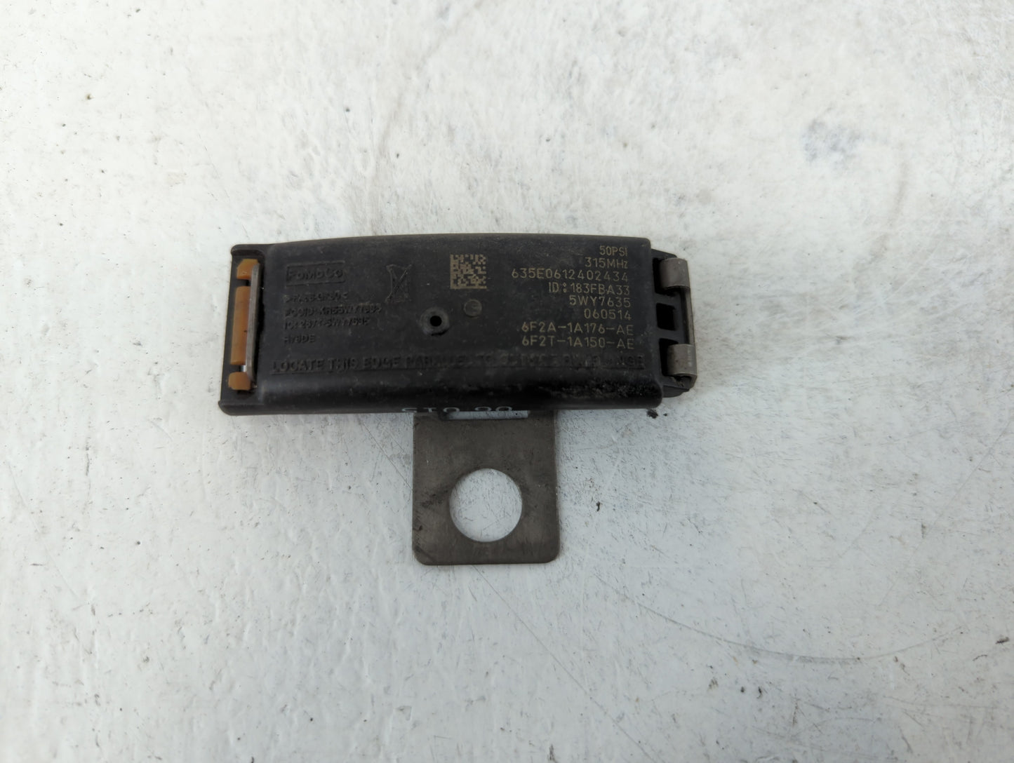 2010 Ford Flex Tire Pressure Monitoring System Sensor Tpms - Oemusedautoparts1.com