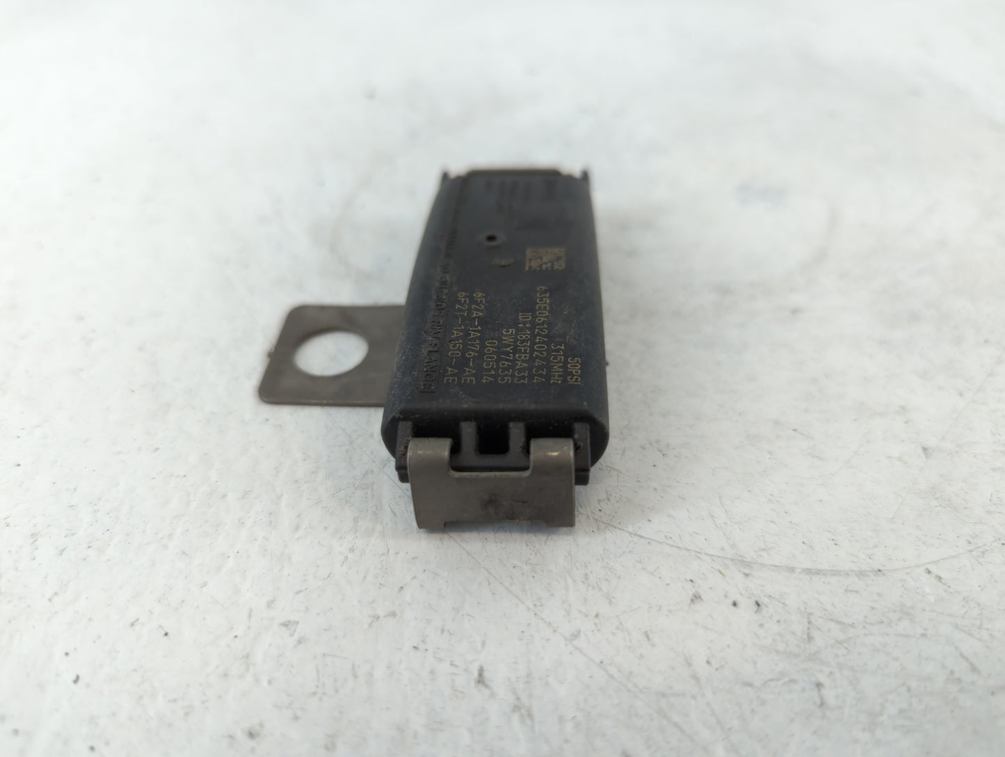 2010 Ford Flex Tire Pressure Monitoring System Sensor Tpms - Oemusedautoparts1.com