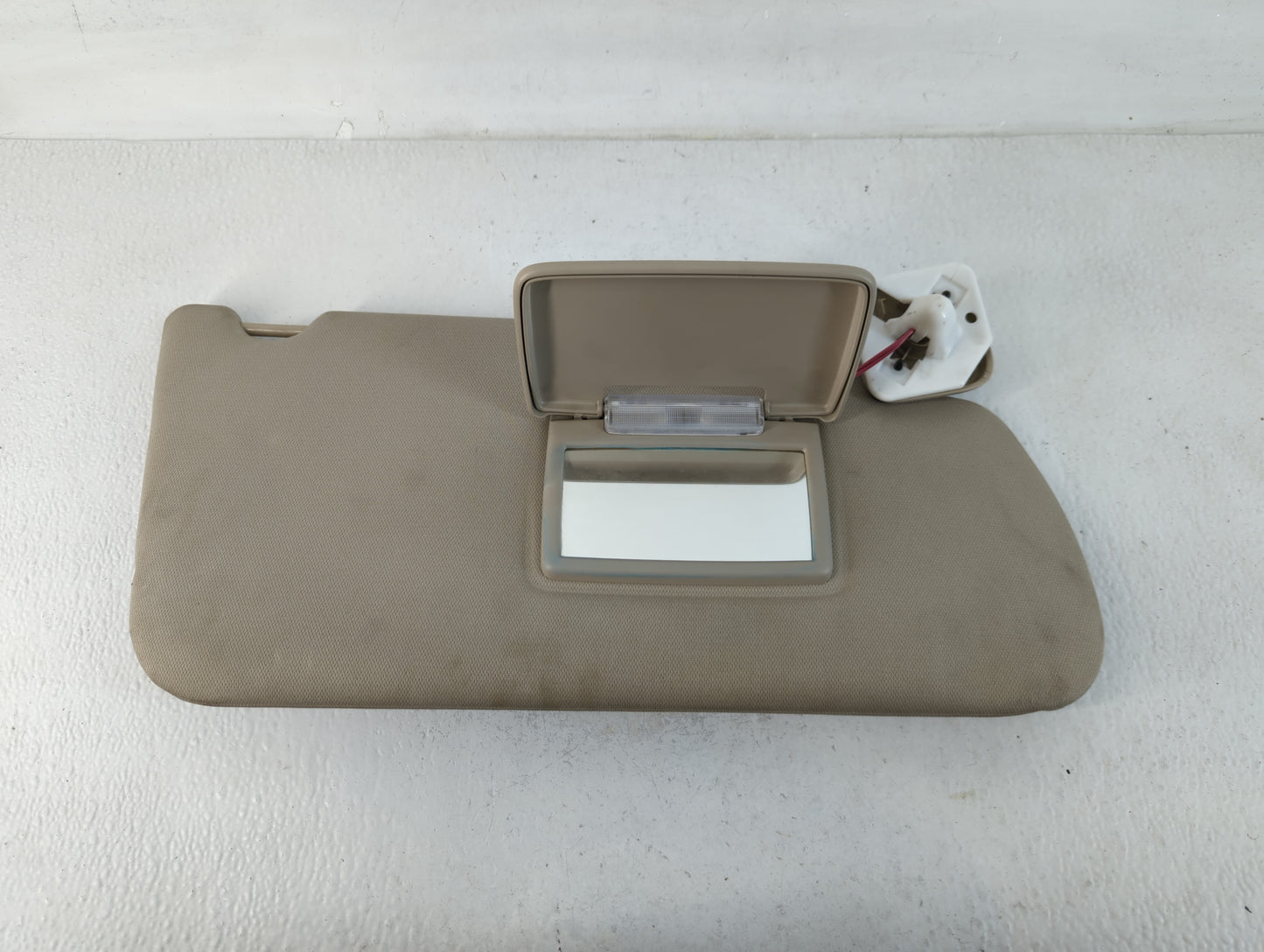 2009-2012 Ford Flex Sun Visor Shade Replacement Passenger Right Mirror Fits Fits 2009 2010 2011 2012 OEM Used Auto Parts - O