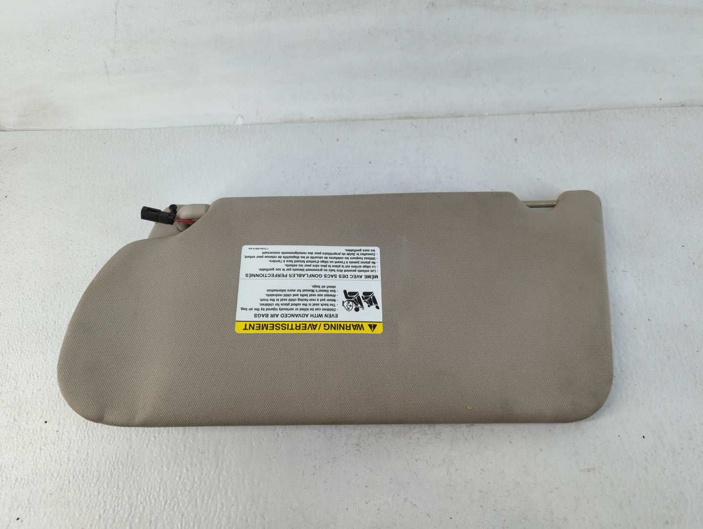 2009-2012 Ford Flex Sun Visor Shade Replacement Passenger Right Mirror Fits Fits 2009 2010 2011 2012 OEM Used Auto Parts - O