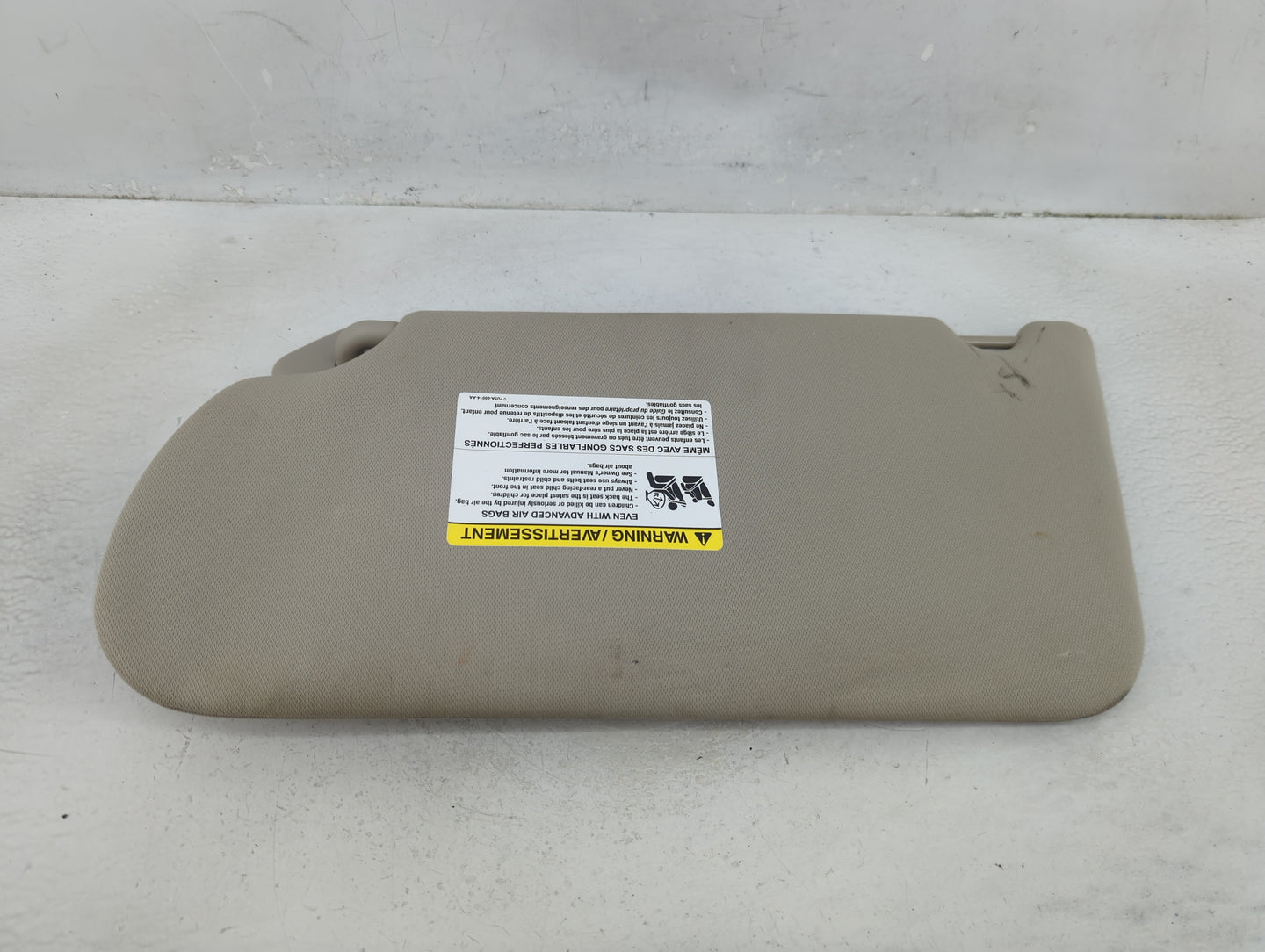 2009-2012 Ford Flex Sun Visor Shade Replacement Passenger Right Mirror Fits Fits 2009 2010 2011 2012 OEM Used Auto Parts - O