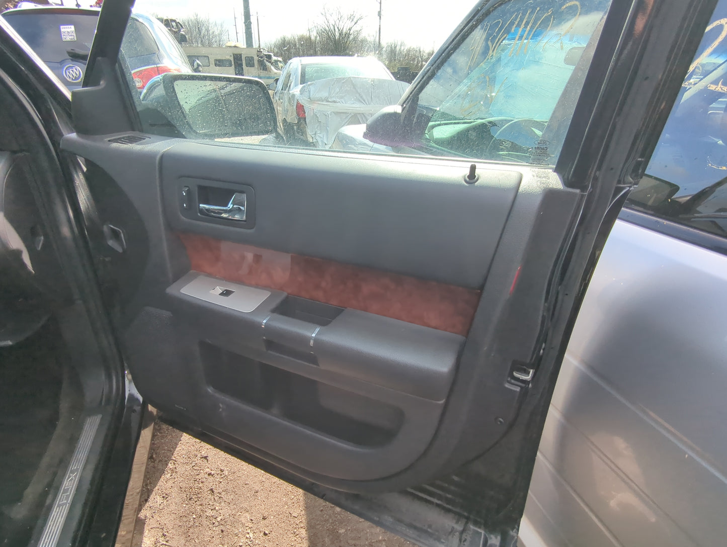 2010 Ford Flex Front Right Passenger Interior Door Panel Trim - Oemusedautoparts1.com