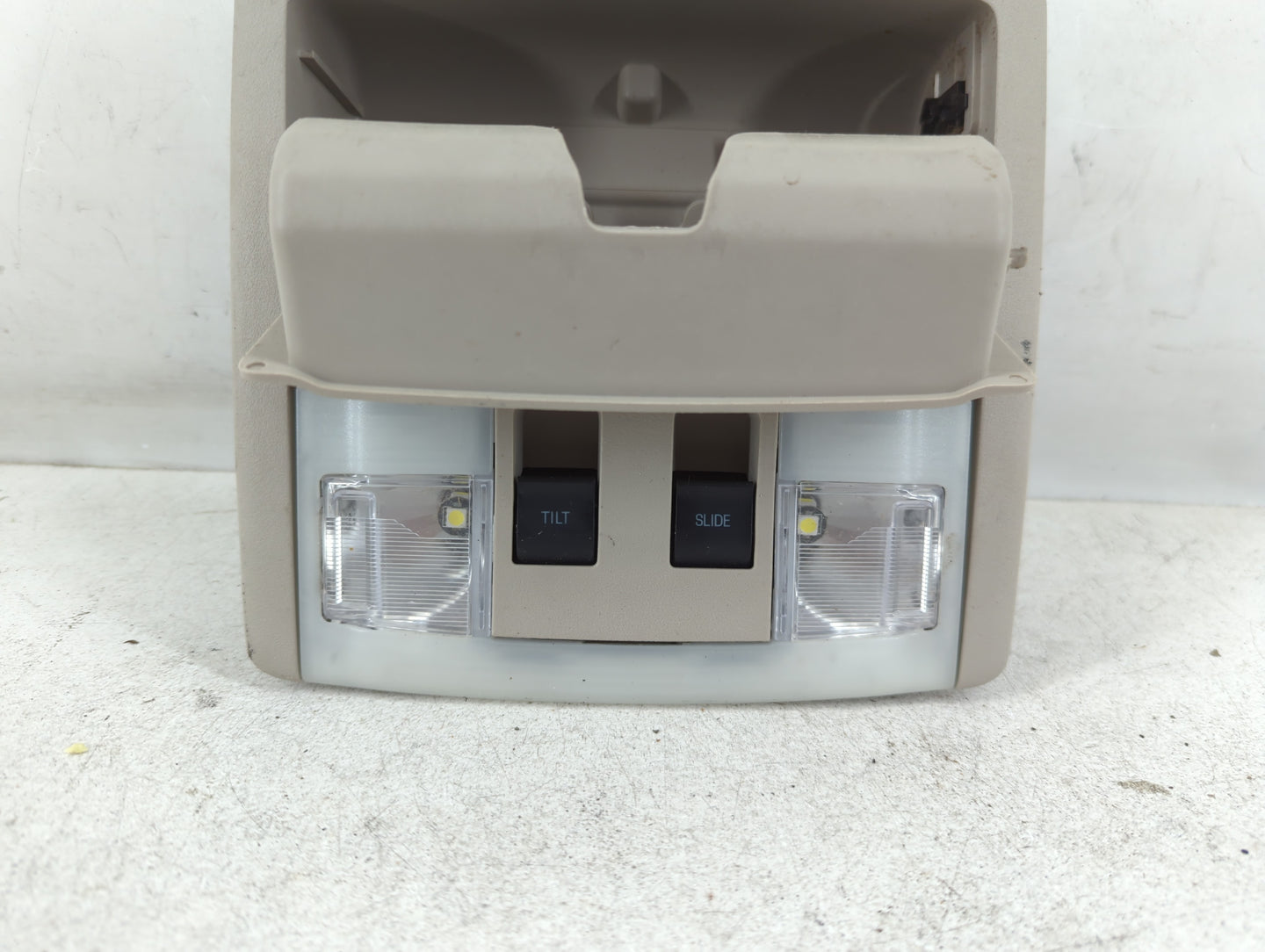 2009-2012 Ford Flex Overhead Roof Console Interior Dome Light - Oemusedautoparts1.com