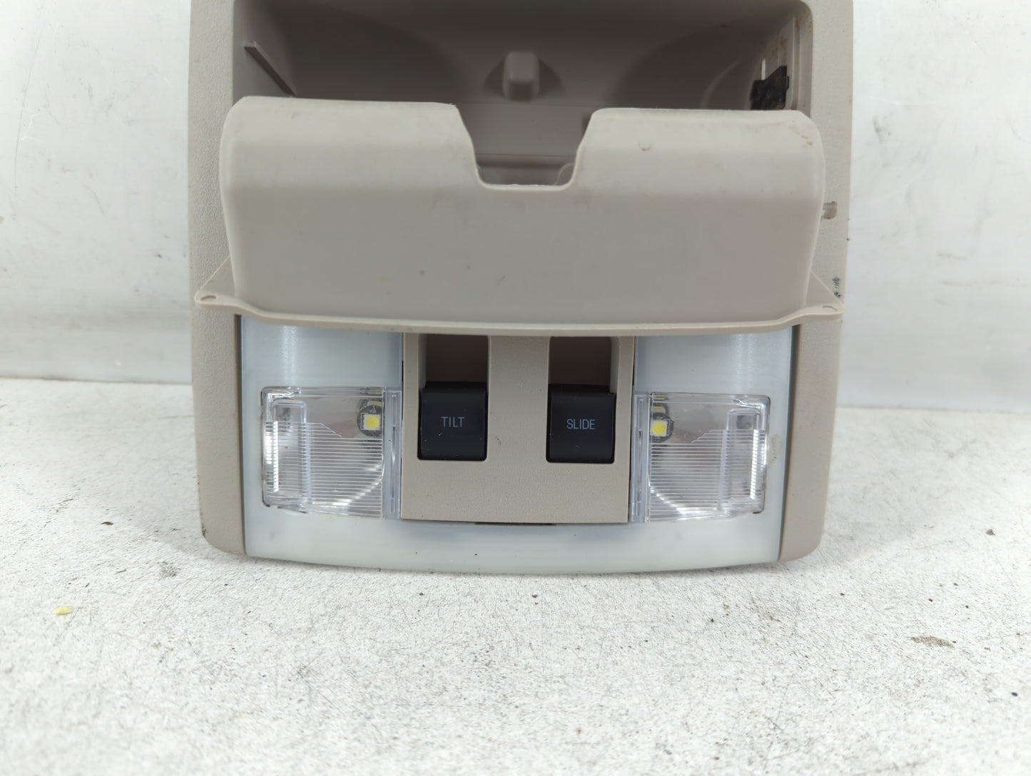 2009-2012 Ford Flex Overhead Roof Console Interior Dome Light - Oemusedautoparts1.com