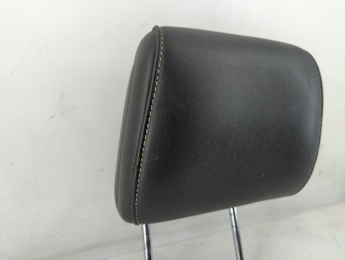 2009-2012 Ford Flex Headrest Head Rest Front Driver Passenger Seat Fits Fits 2009 2010 2011 2012 OEM Used Auto Parts - Oemus