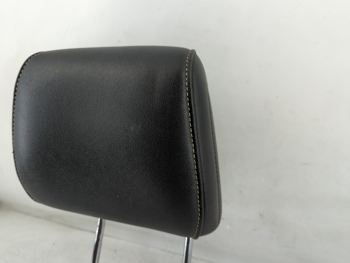 2009-2012 Ford Flex Headrest Head Rest Front Driver Passenger Seat Fits Fits 2009 2010 2011 2012 OEM Used Auto Parts - Oemus