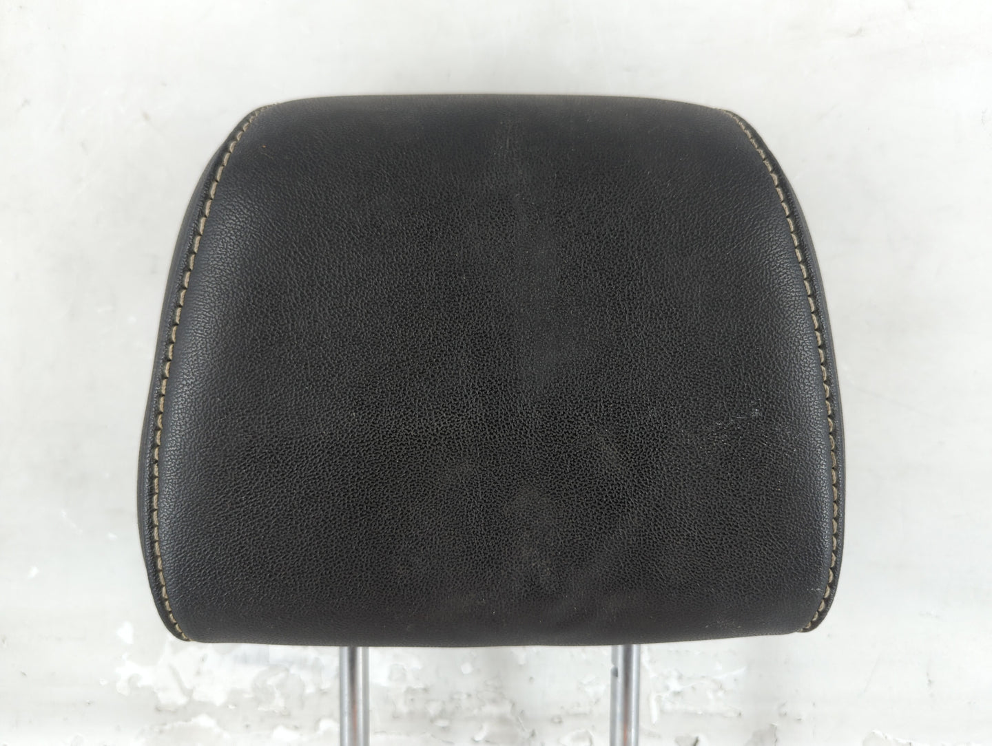 2009-2012 Ford Flex Headrest Head Rest Rear Seat Fits Fits 2009 2010 2011 2012 OEM Used Auto Parts - Oemusedautoparts1.com
