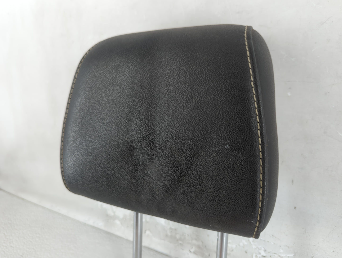 2009-2012 Ford Flex Headrest Head Rest Rear Seat Fits Fits 2009 2010 2011 2012 OEM Used Auto Parts - Oemusedautoparts1.com