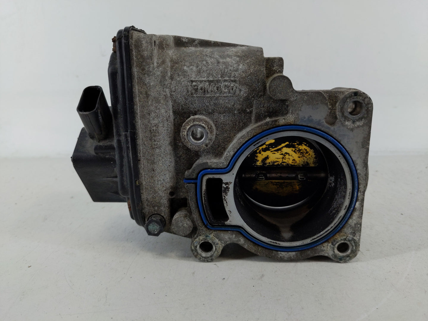 2008-2011 Ford Focus Throttle Body P/N:8S4E-CA Fits Fits 2008 2009 2010 2011 2012 2013 OEM Used Auto Parts - Oemusedautopart