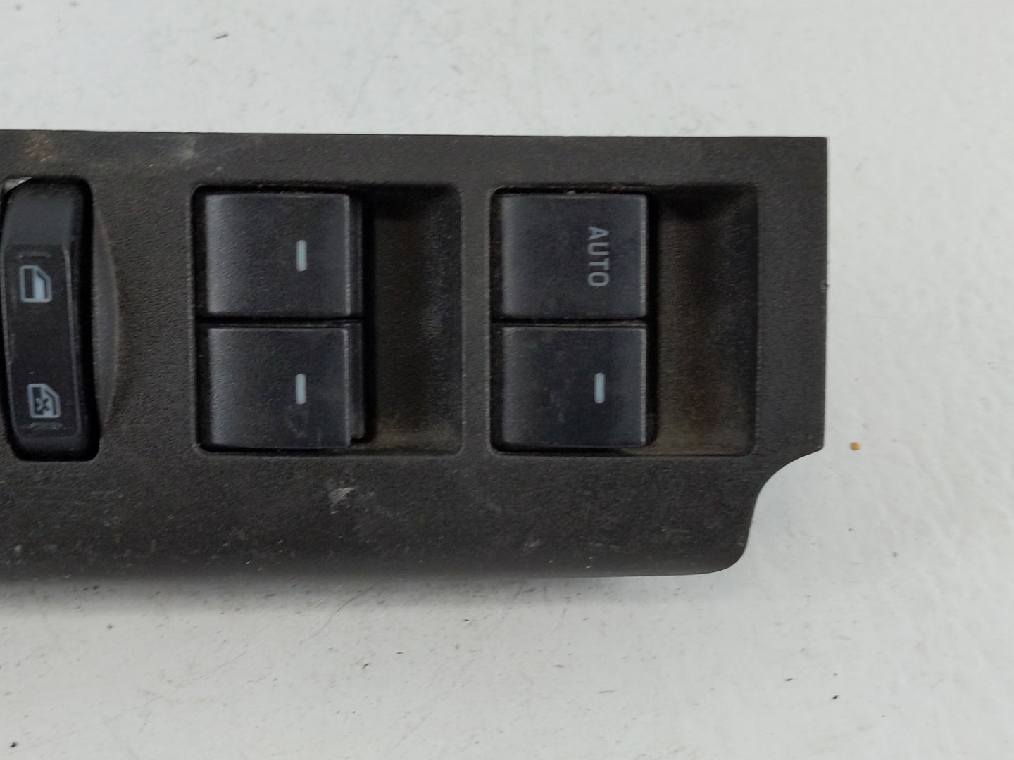 2008-2011 Ford Focus Master Power Window Switch Replacement Driver Side Left P/N:EL8T-14540-ACW Fits Fits 2008 2009 2010 201