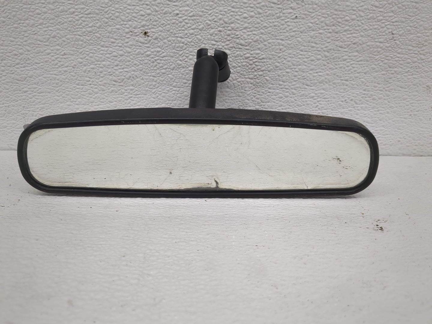 2010-2018 Ford Focus Interior Rear View Mirror Replacement OEM P/N:E8011681 Fits OEM Used Auto Parts - Oemusedautoparts1.com