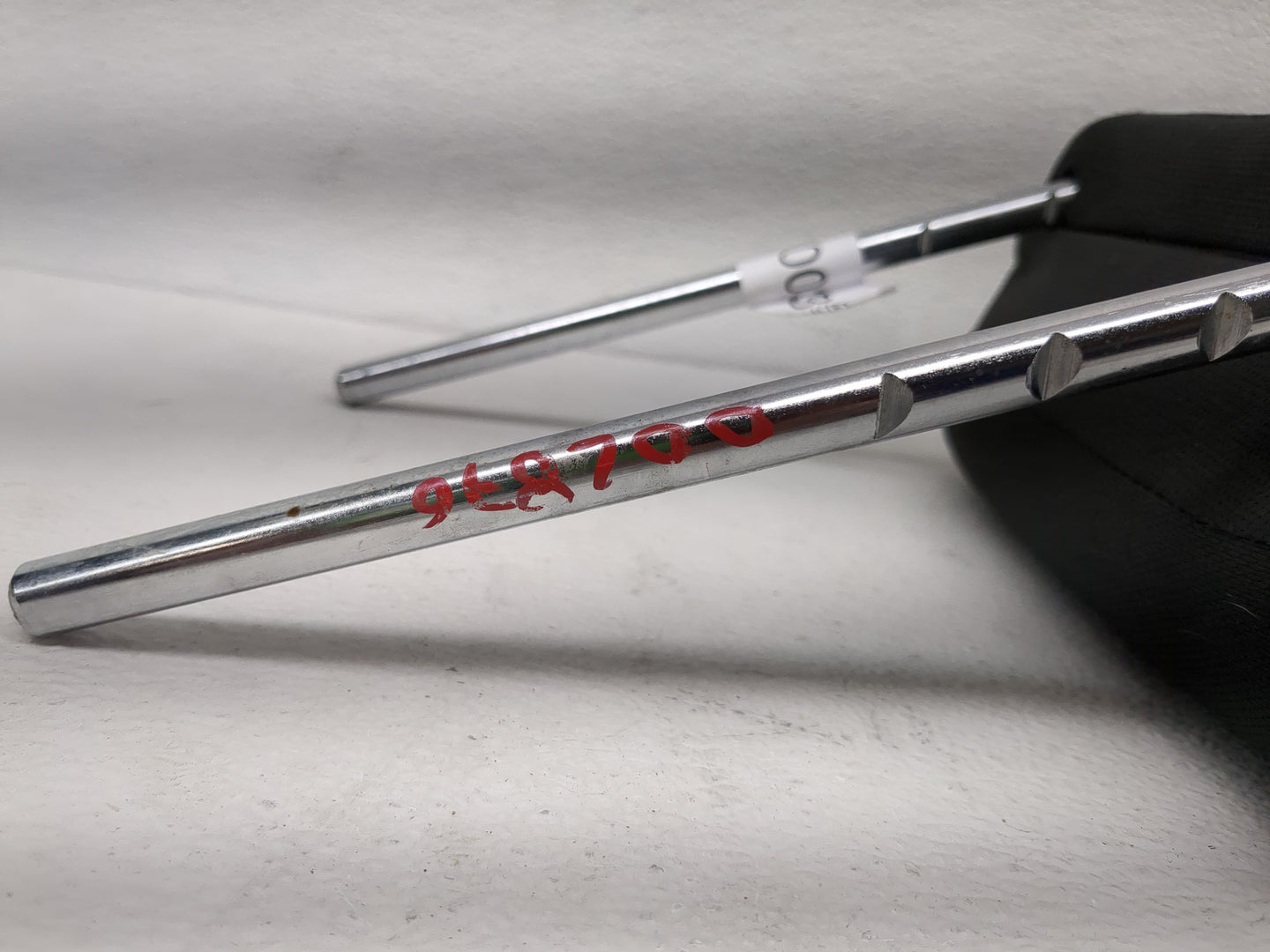 2008-2010 Ford Focus Headrest Head Rest Rear Seat Fits Fits 2008 2009 2010 OEM Used Auto Parts - Oemusedautoparts1.com