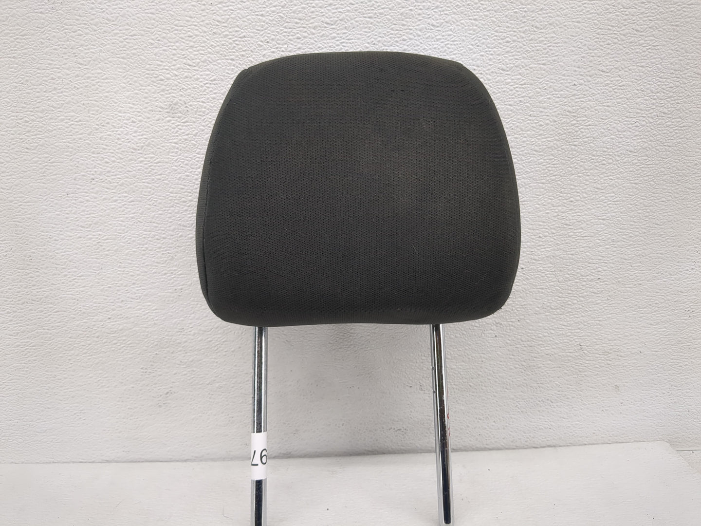 2008-2010 Ford Focus Headrest Head Rest Front Driver Passenger Seat Fits Fits 2008 2009 2010 OEM Used Auto Parts - Oemusedau