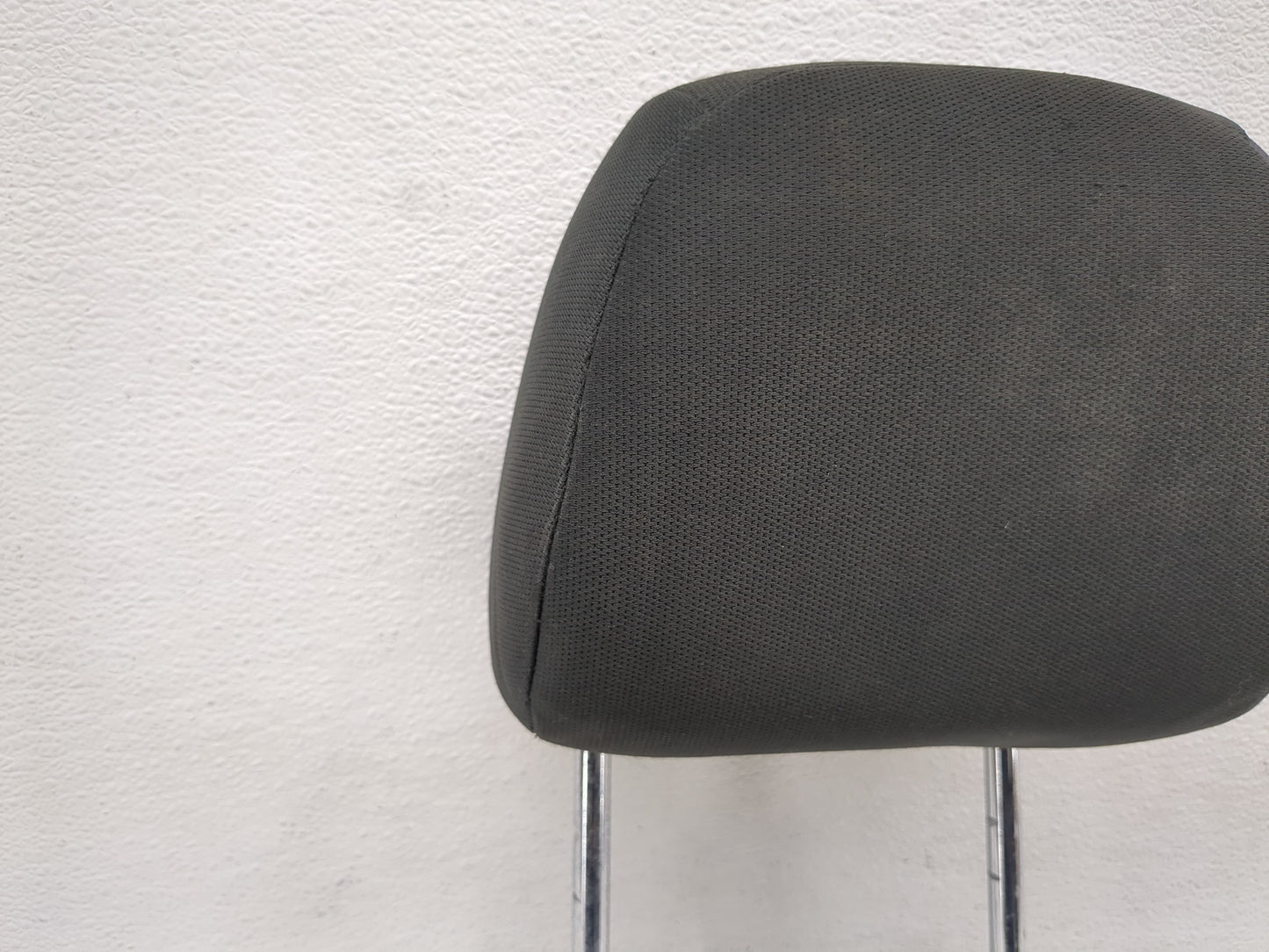 2008-2010 Ford Focus Headrest Head Rest Front Driver Passenger Seat Fits Fits 2008 2009 2010 OEM Used Auto Parts - Oemusedau