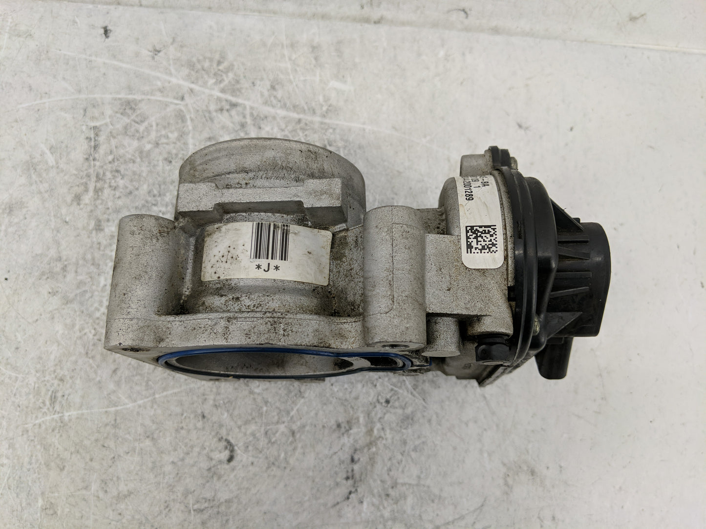 2008-2011 Ford Focus Throttle Body P/N:09244 2001289 Fits Fits 2008 2009 2010 2011 2012 2013 OEM Used Auto Parts - Oemusedau