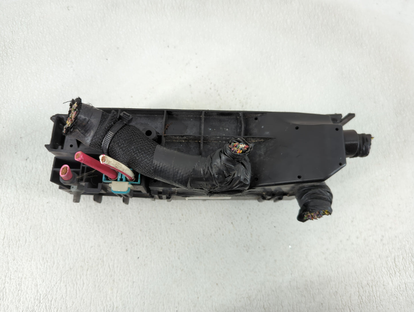 2008-2011 Ford Focus Fusebox Fuse Box Panel Relay Module P/N:8S4T-14A003AC Fits Fits 2008 2009 2010 2011 OEM Used Auto Parts
