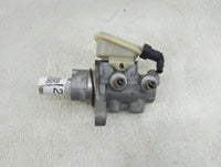 2009-2011 Ford Focus Brake Master Cylinder 1278115 - Oemusedautoparts1.com