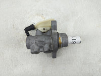 2009-2011 Ford Focus Brake Master Cylinder 1278115 - Oemusedautoparts1.com