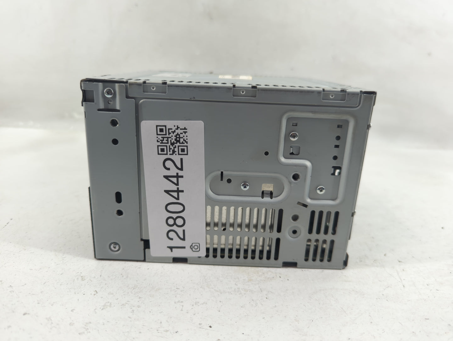 2010-2011 Ford Focus Radio AM FM Cd Player Receiver Replacement P/N:9S4T18C869BJ Fits Fits 2010 2011 OEM Used Auto Parts - O