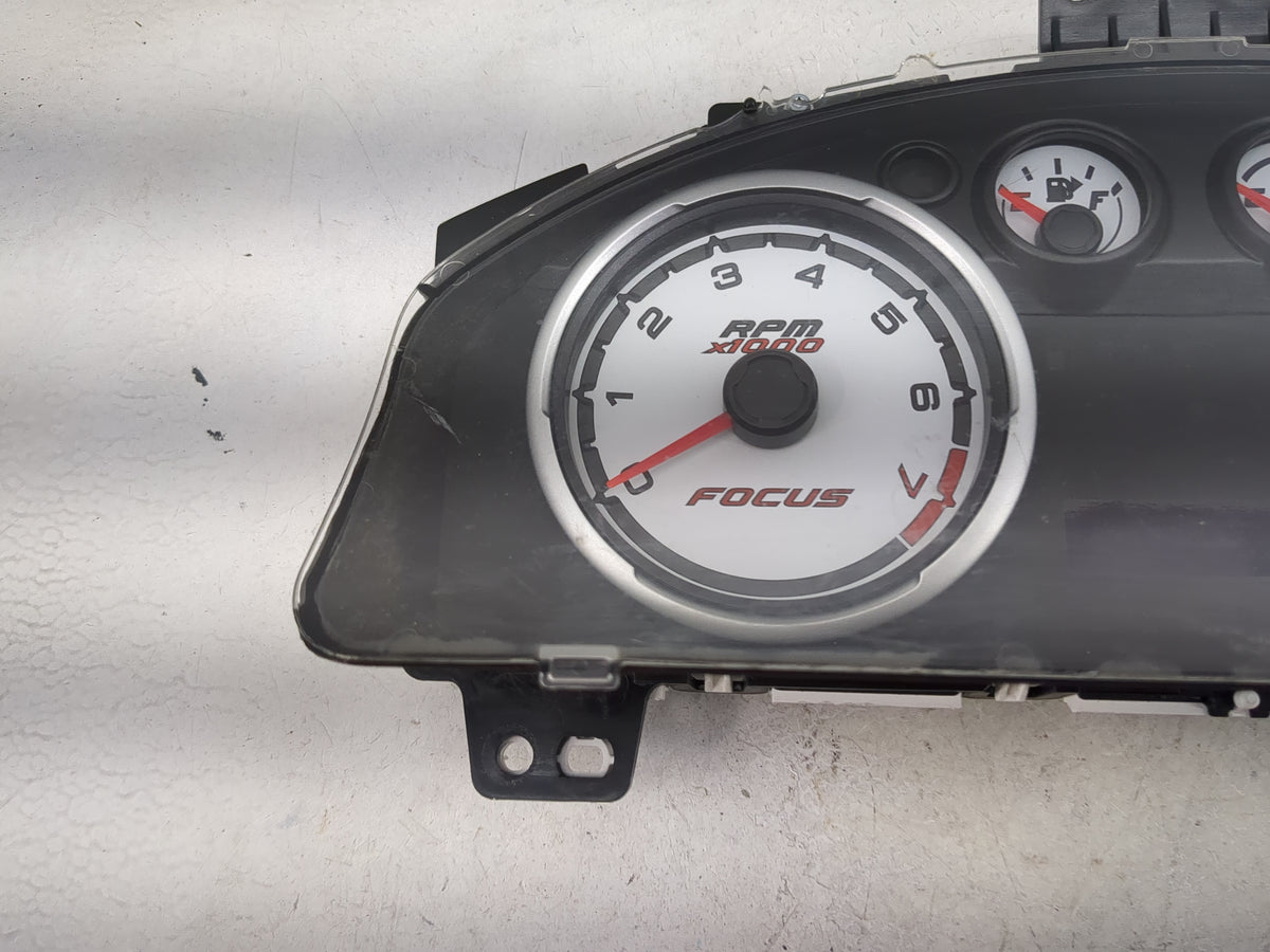 2010-2011 Ford Focus Instrument Cluster Speedometer Gauges P/N:8S4T-10890-C Miles:143K Fits Fits 2010 2011 OEM Used Auto Par